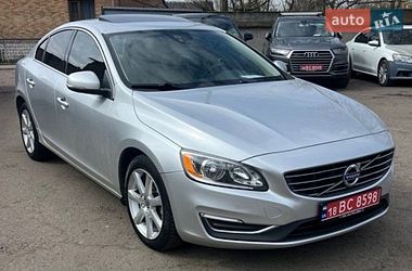 Седан Volvo S60 2016 в Здолбуніві