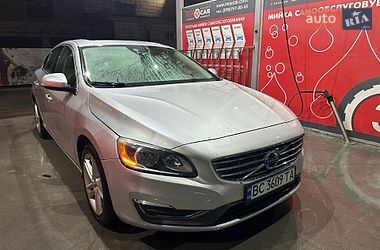 Седан Volvo S60 2013 в Киеве