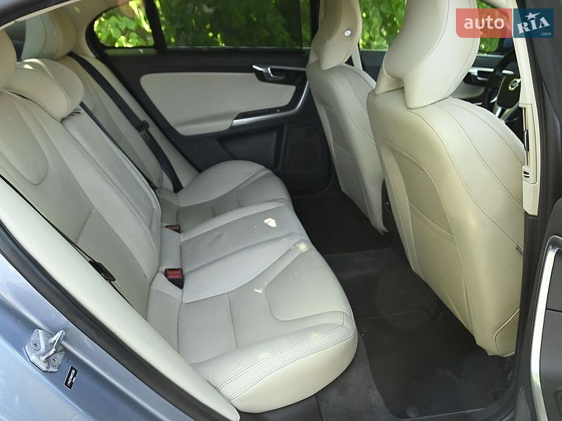 Седан Volvo S60 2017 в Бердичеве