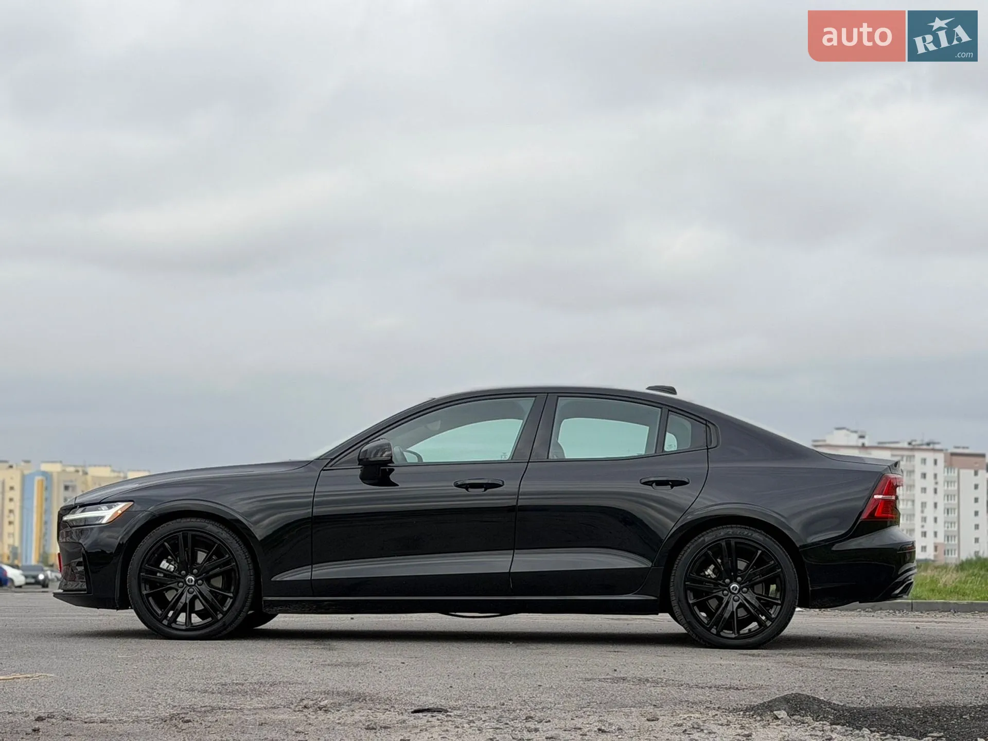2022 Volvo S60 - мініатюра 11