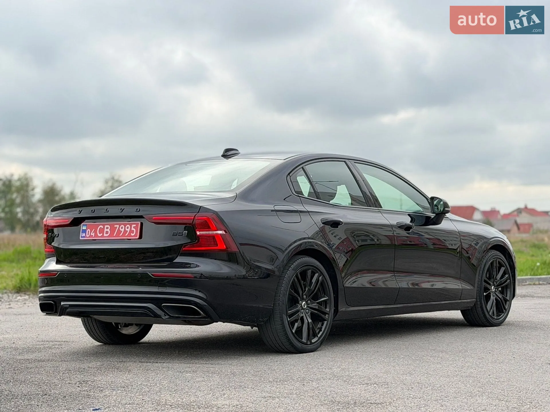 2022 Volvo S60 - мініатюра 15