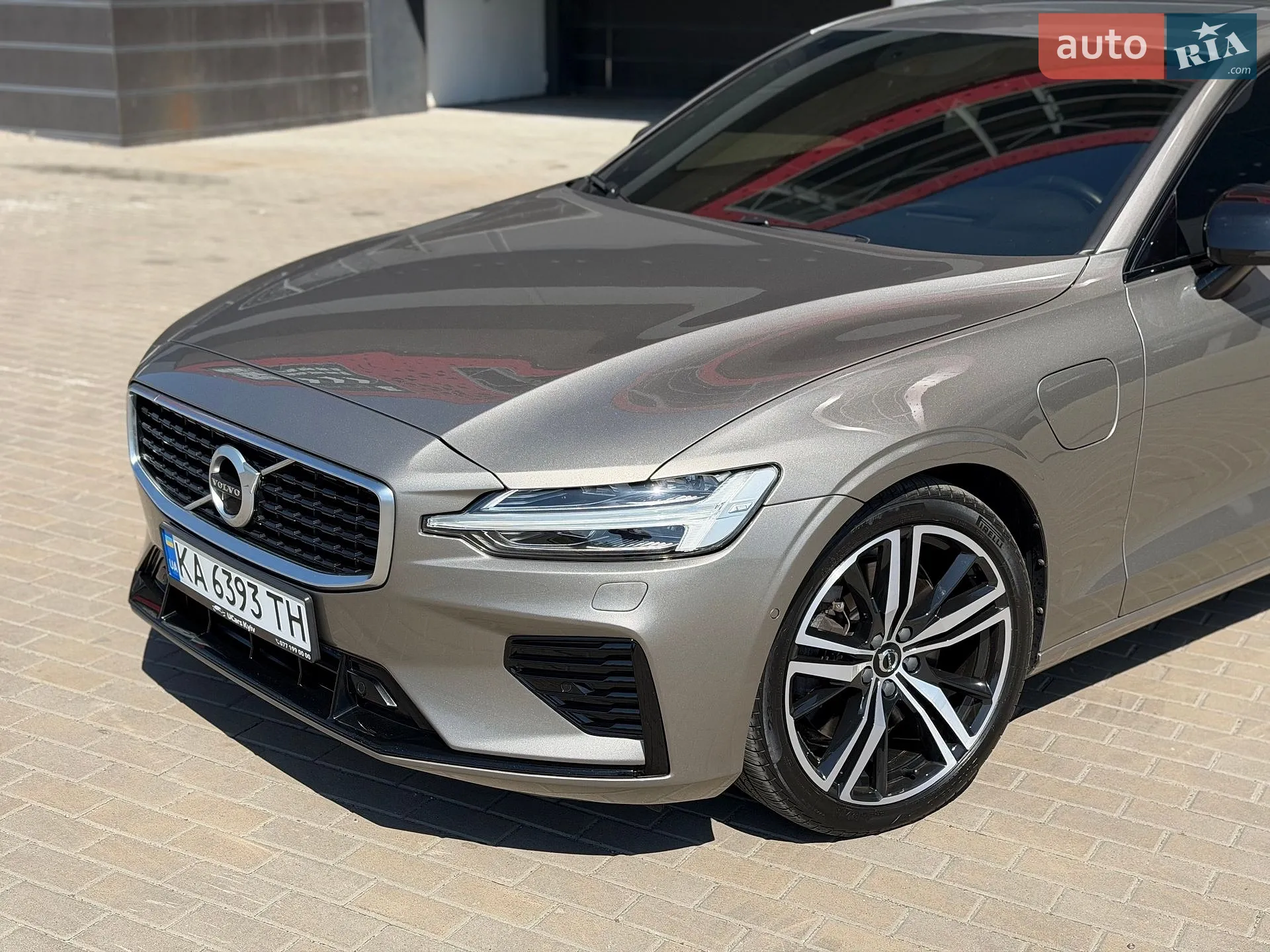 2019 Volvo S60 - мініатюра 13
