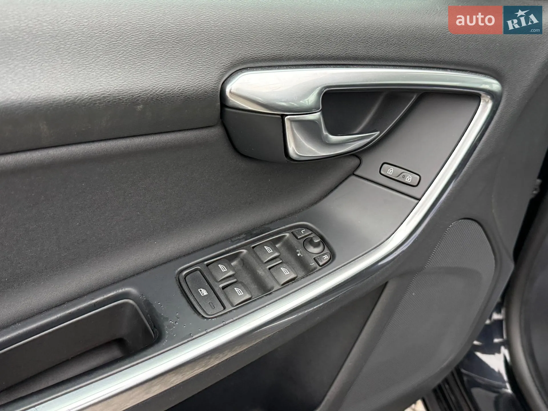 2011 Volvo S60 - мініатюра 39