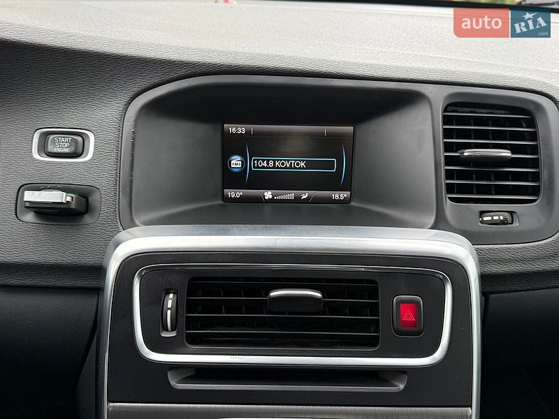 Седан Volvo S60 2011 в Стрые