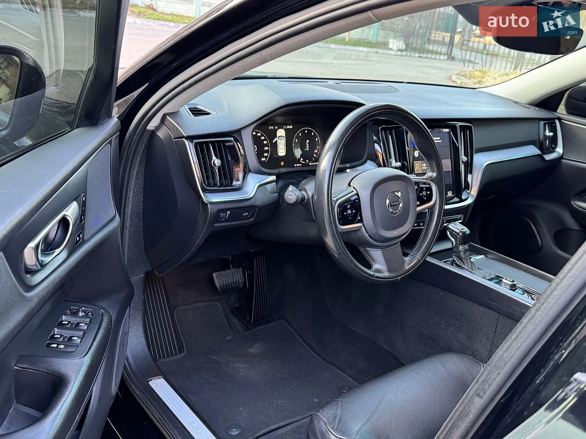 2020 Volvo S60 - мініатюра 19