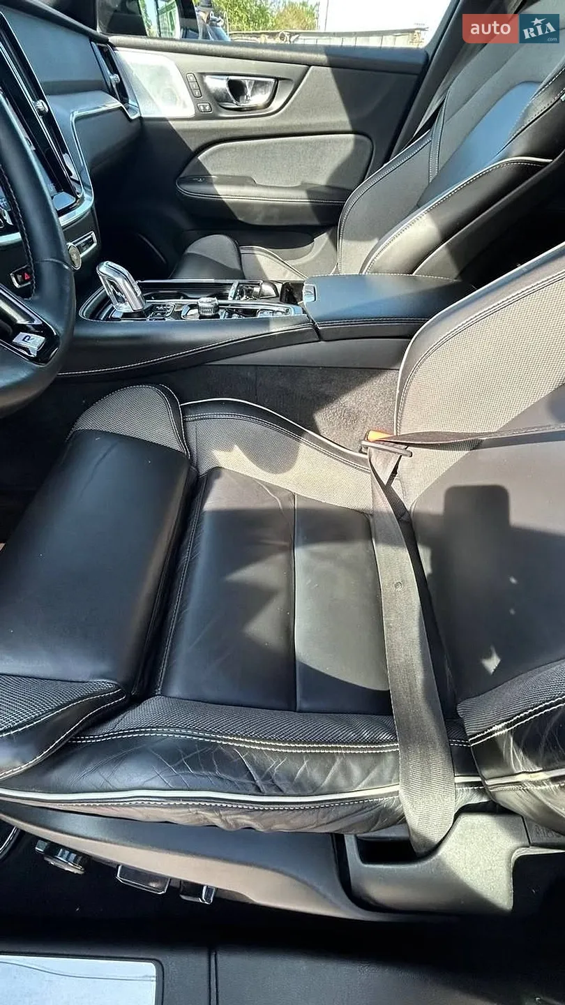 2019 Volvo S60 - мініатюра 35