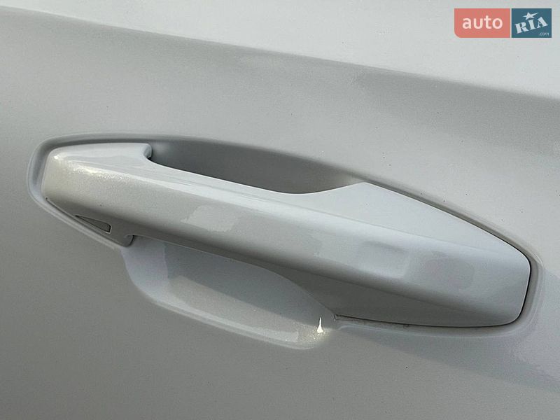 Седан Volvo S60 2019 в Киеве