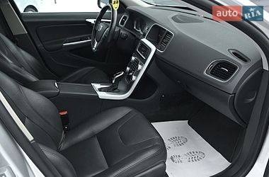 Седан Volvo S60 2018 в Бердичеве