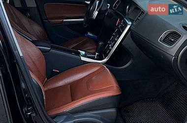 Седан Volvo S60 2012 в Тернополі