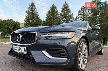Седан Volvo S60 2019 в Владимире