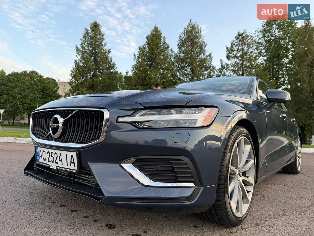 2019 Volvo S60 - мініатюра 16