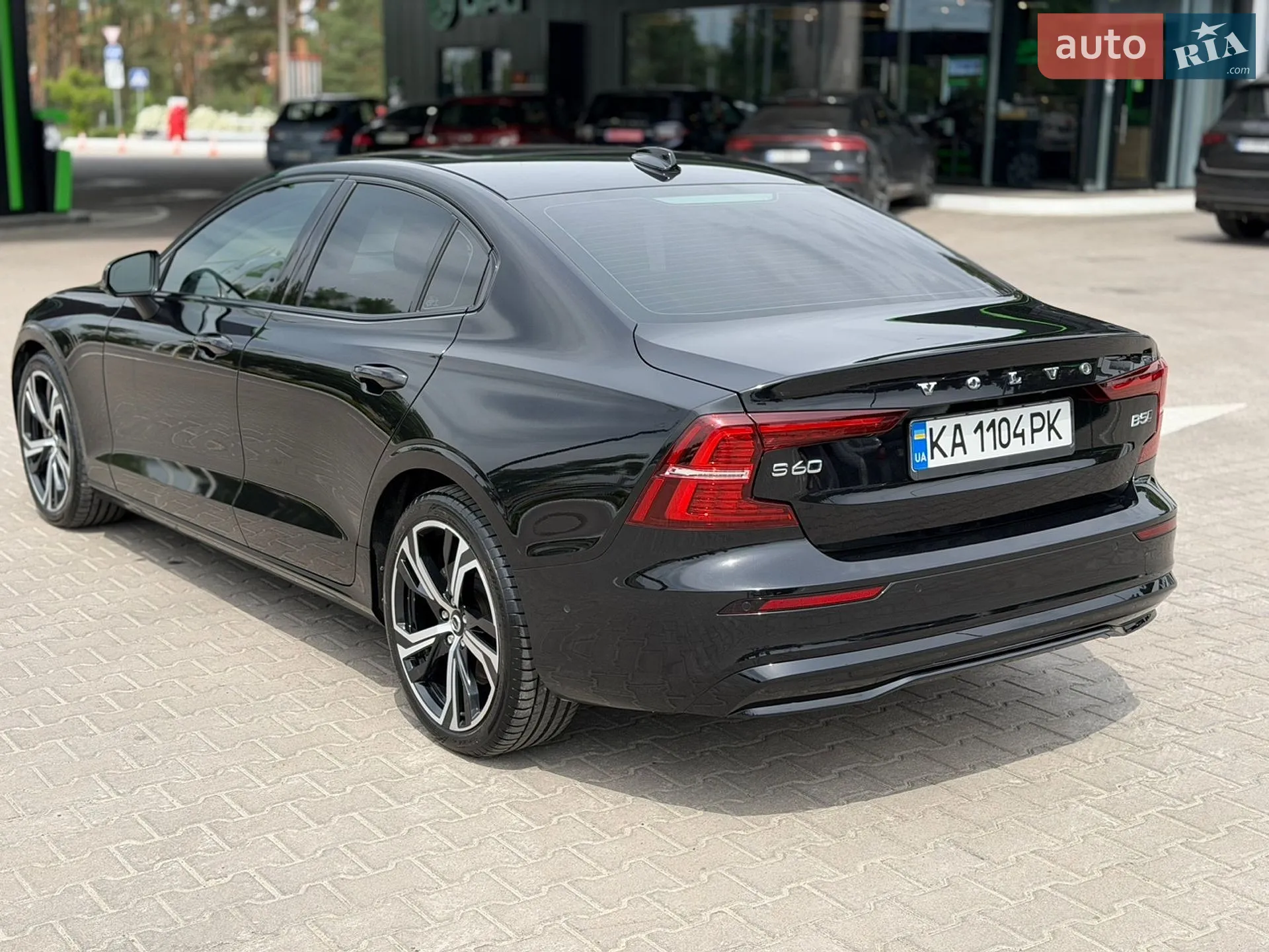 2023 Volvo S60 - мініатюра 14