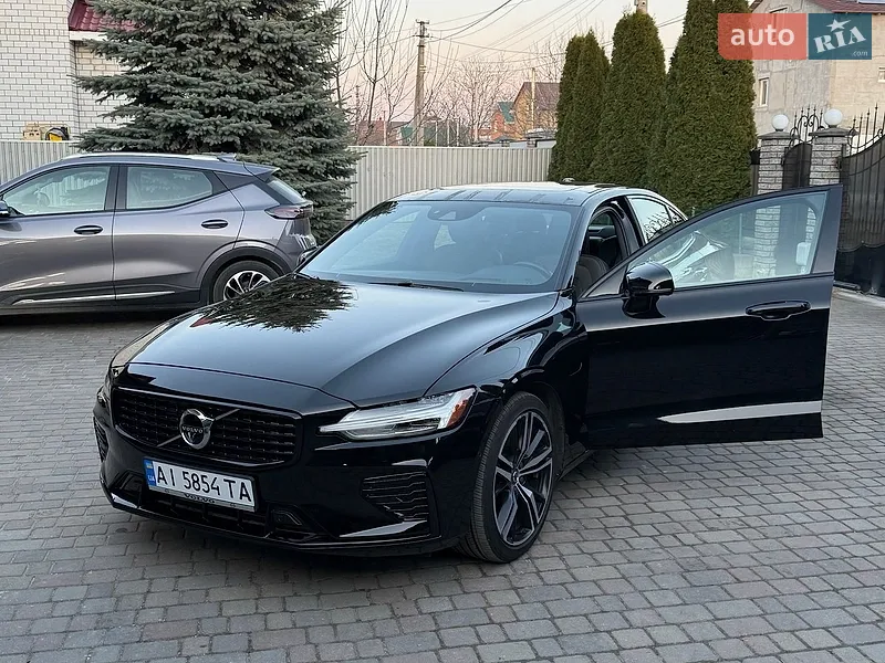 Volvo S60 2021 VIN 7JRBR0FM1MG113074 фото оголошення 2 з 55