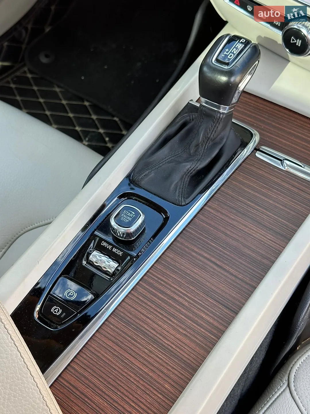 2020 Volvo S60 - мініатюра 18