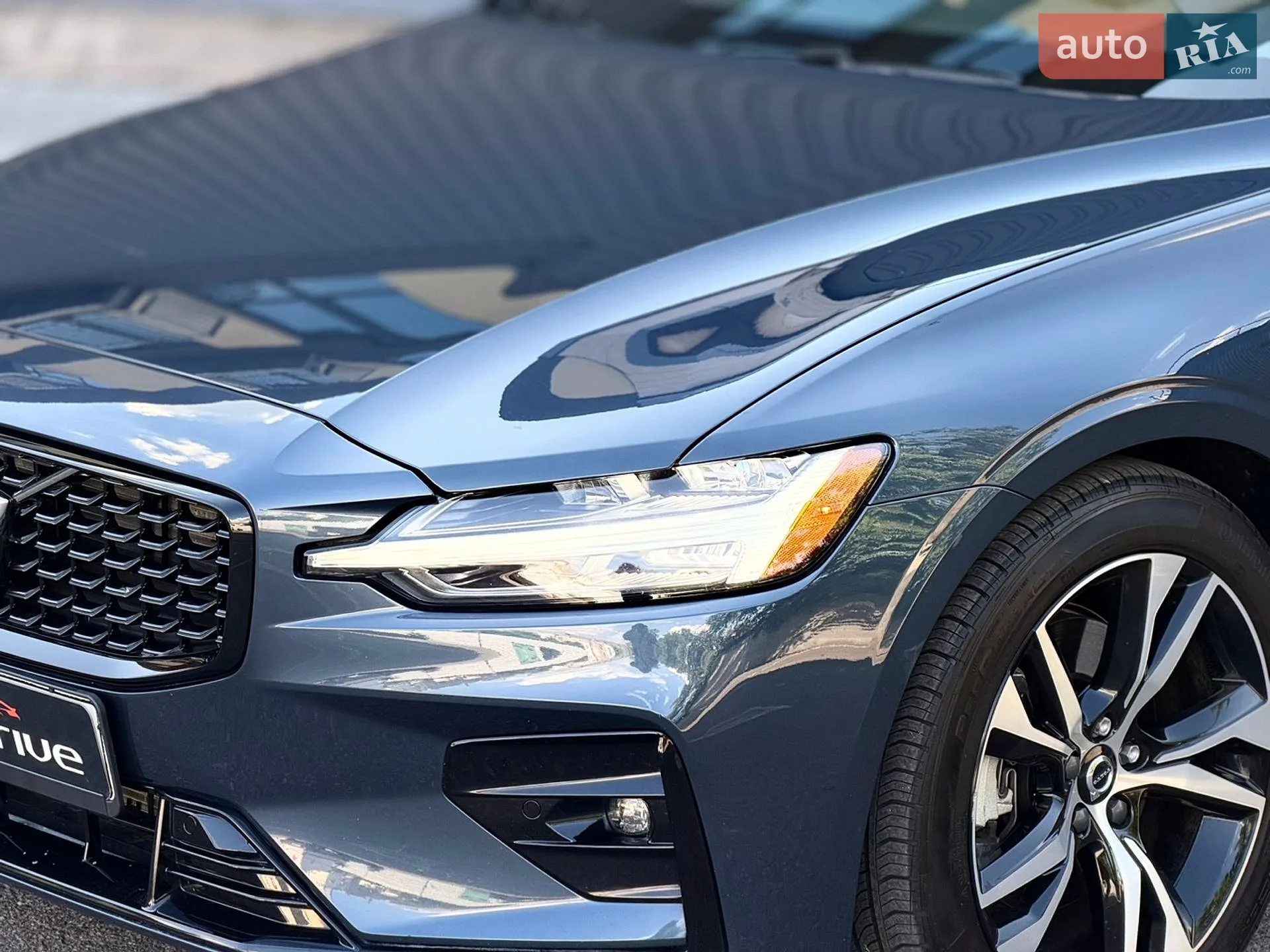 2024 Volvo S60 - мініатюра 4