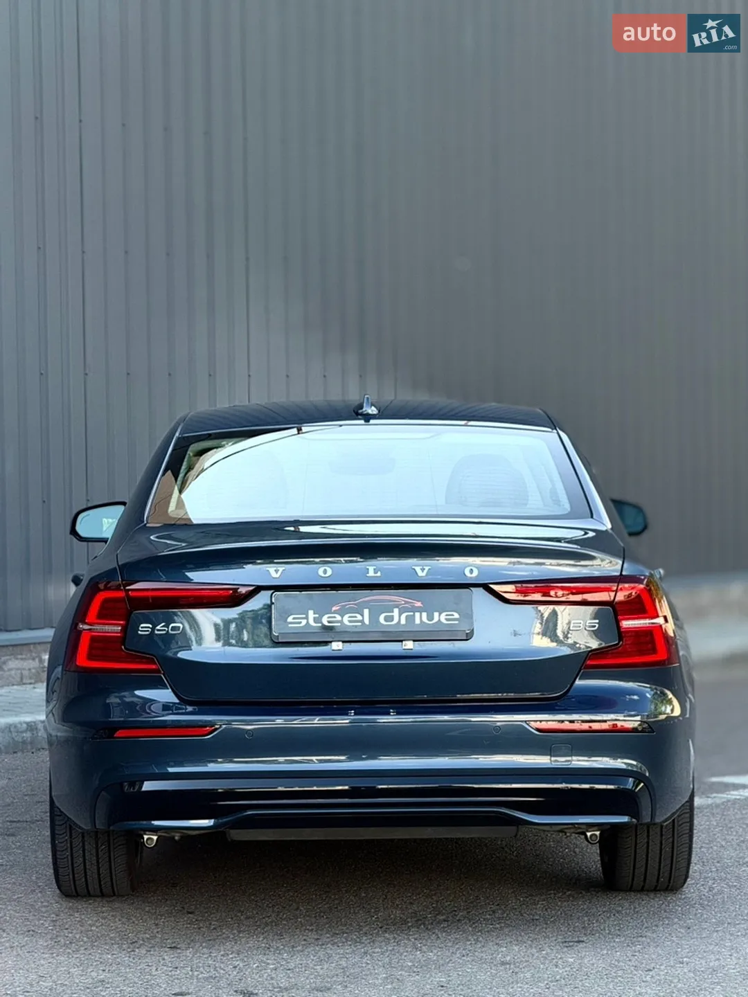 2024 Volvo S60 - мініатюра 14