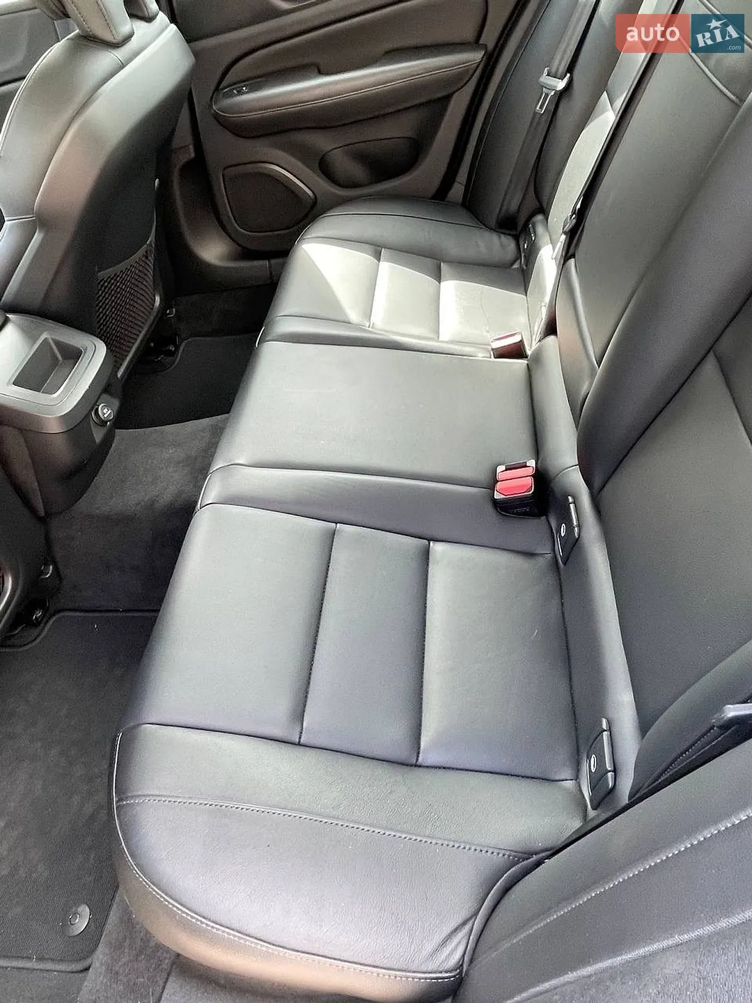 2019 Volvo S60 - мініатюра 34