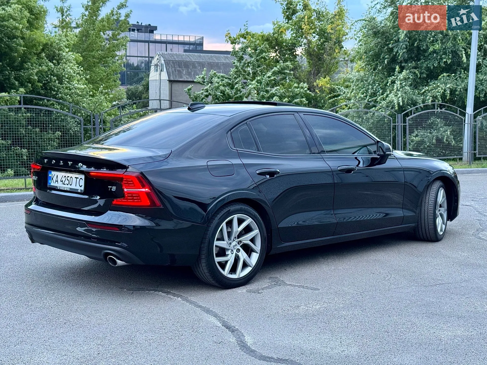 2020 Volvo S60 - мініатюра 10