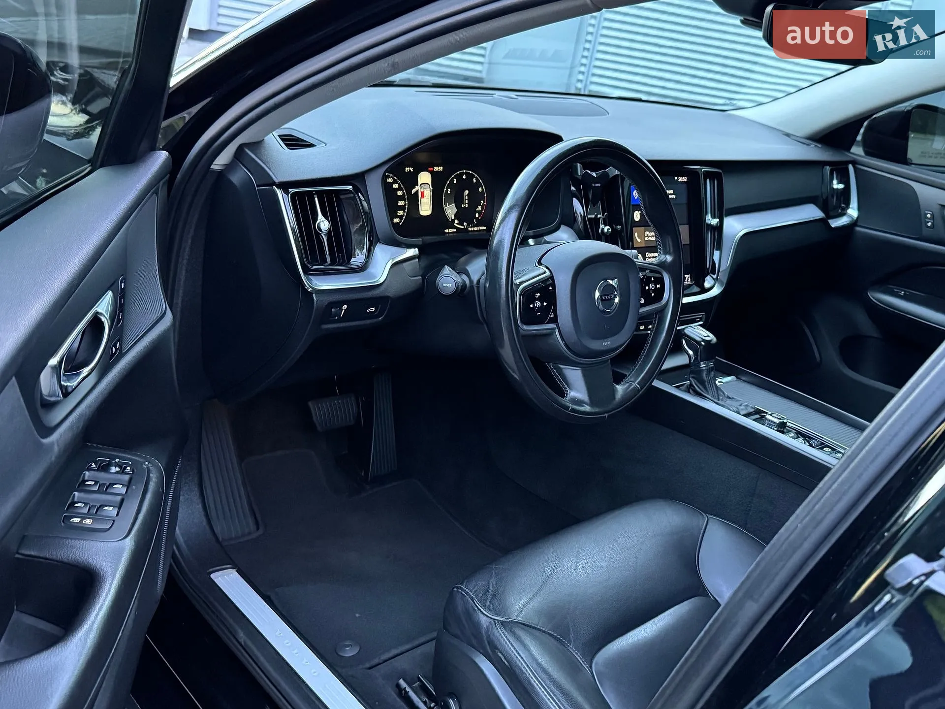 2020 Volvo S60 - мініатюра 17