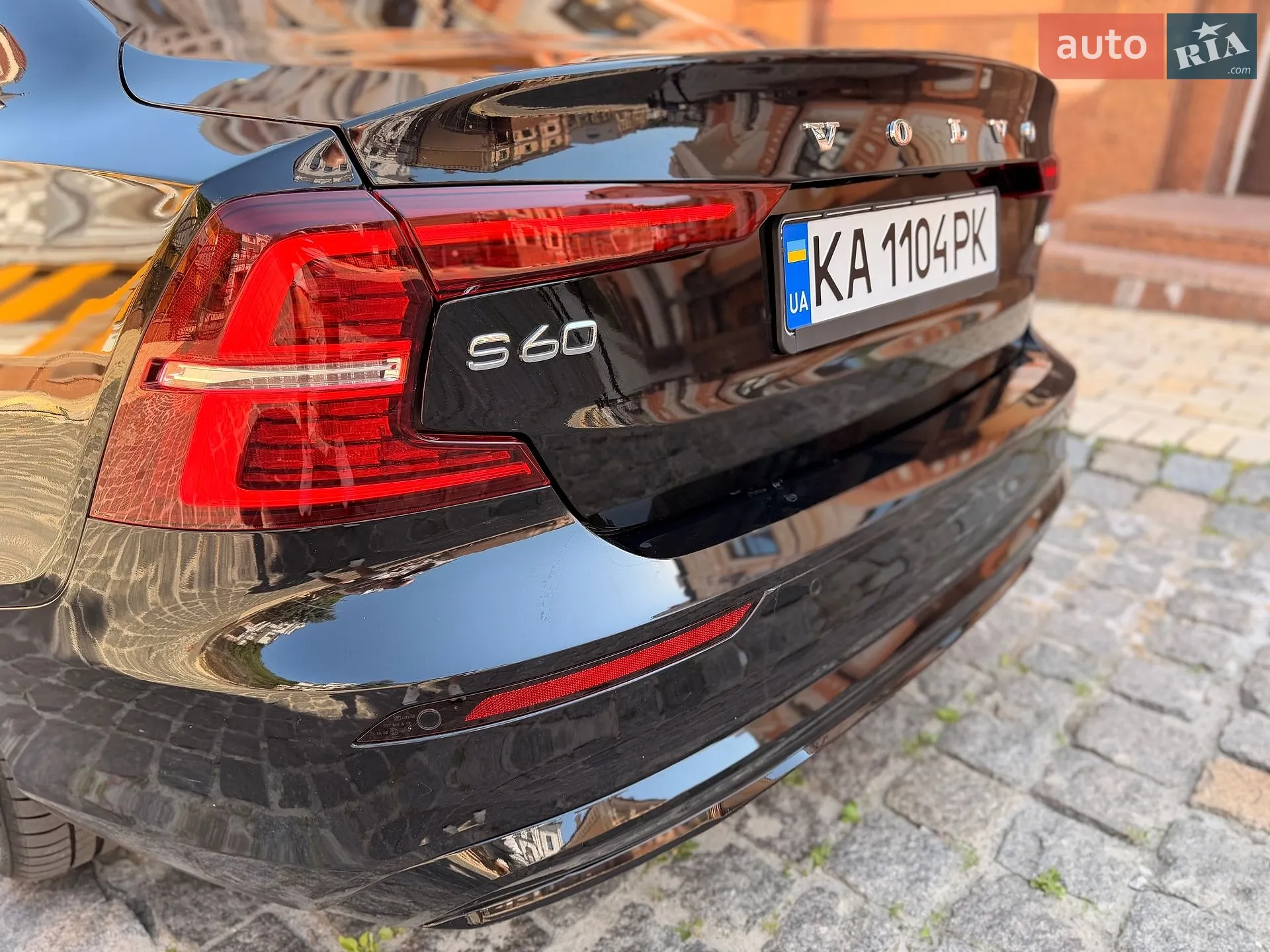 2023 Volvo S60 - мініатюра 9