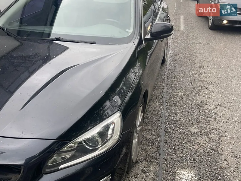 Volvo S60 2014 VIN YV1FS84BBE2313410 фото оголошення 2 з 45