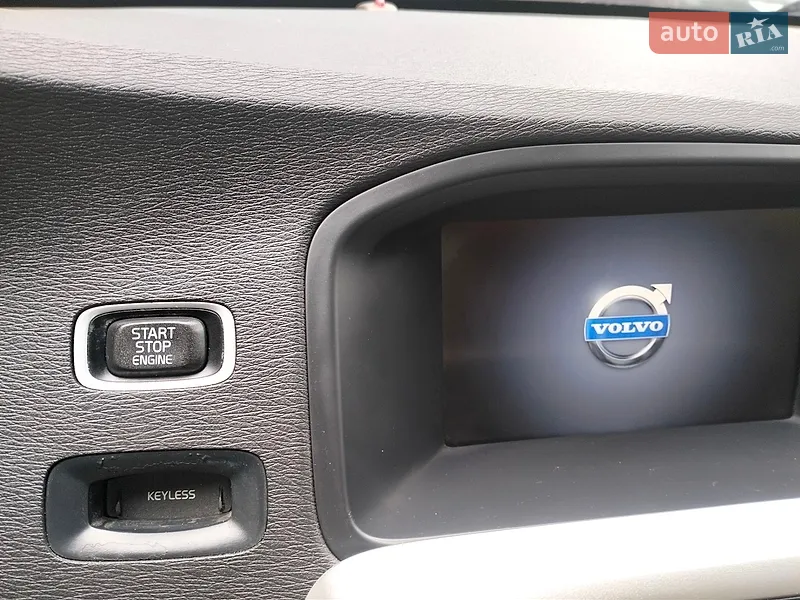 Volvo S60 2014 VIN YV140MFB9F2308339 фото оголошення 33 з 78