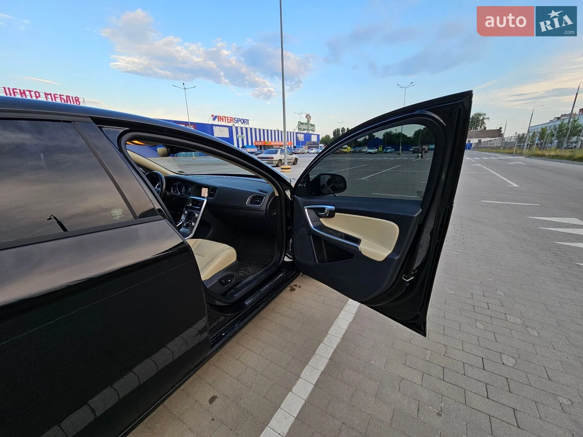 2018 Volvo S60 - мініатюра 41