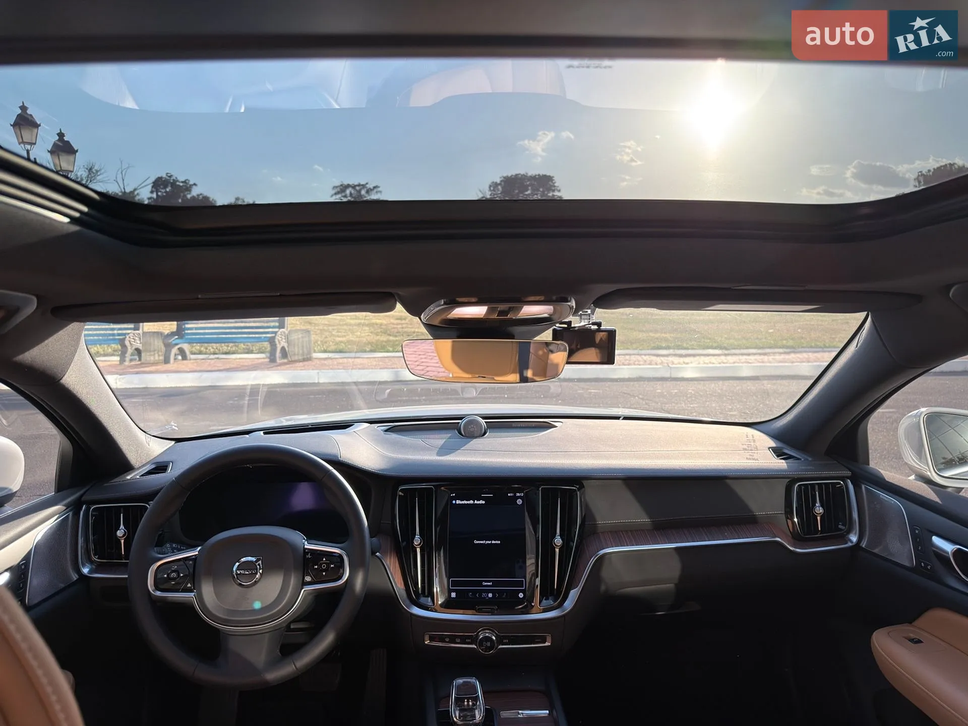 2023 Volvo S60 - мініатюра 16