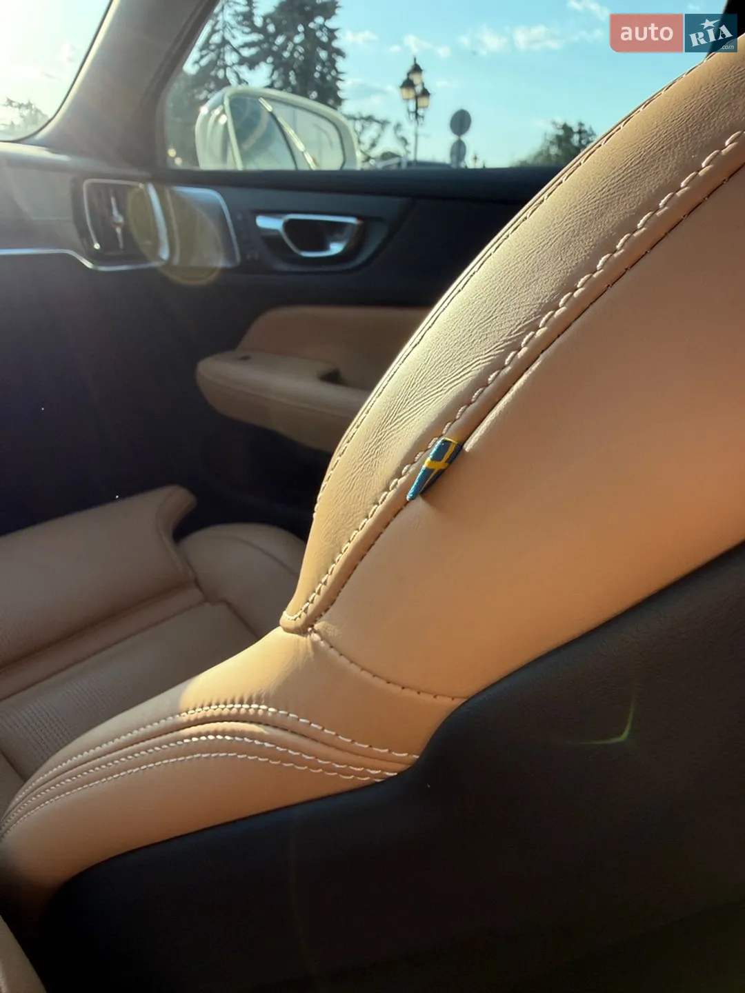 2023 Volvo S60 - мініатюра 27