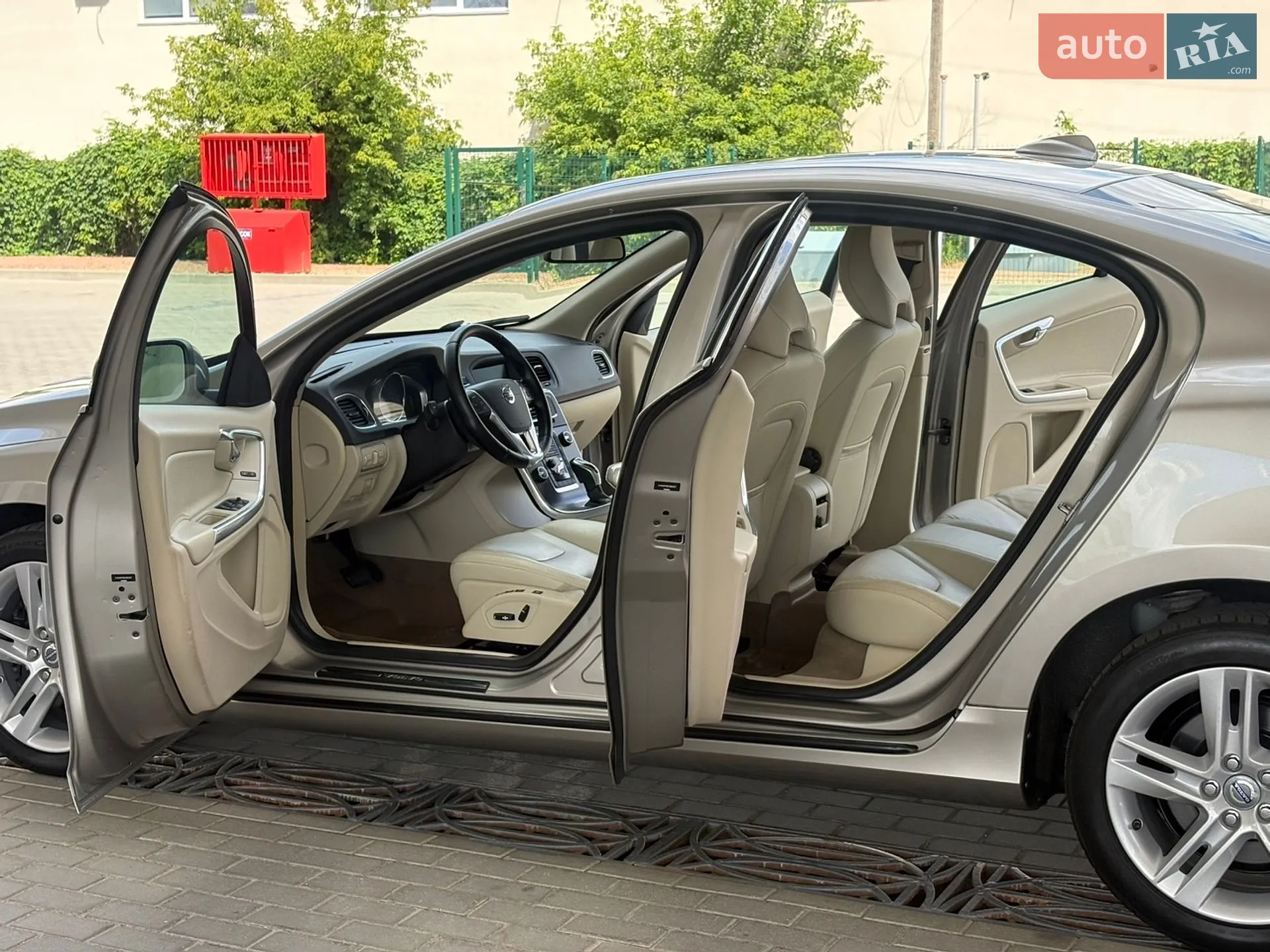 2014 Volvo S60 - мініатюра 31