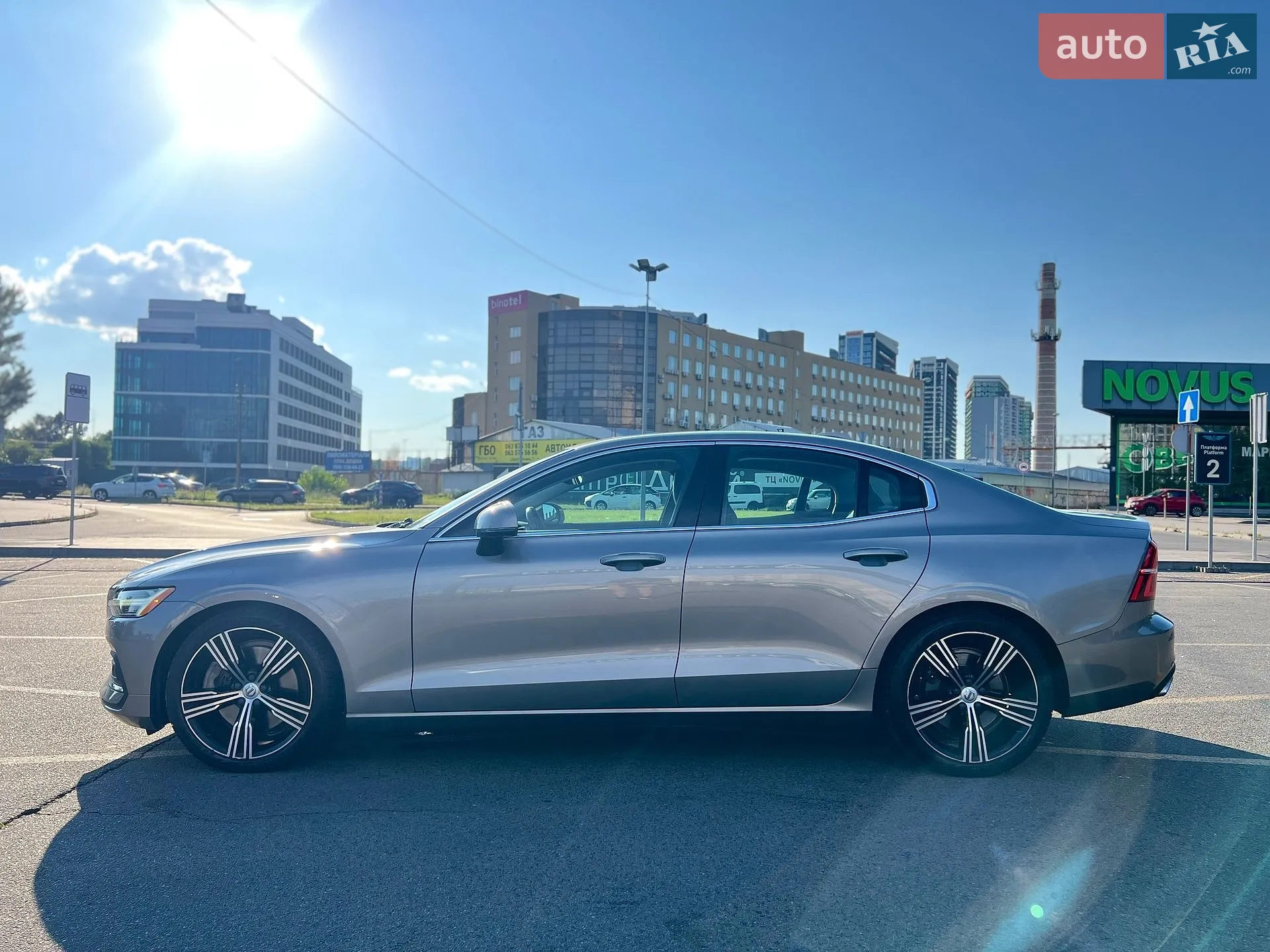 2019 Volvo S60 - мініатюра 7