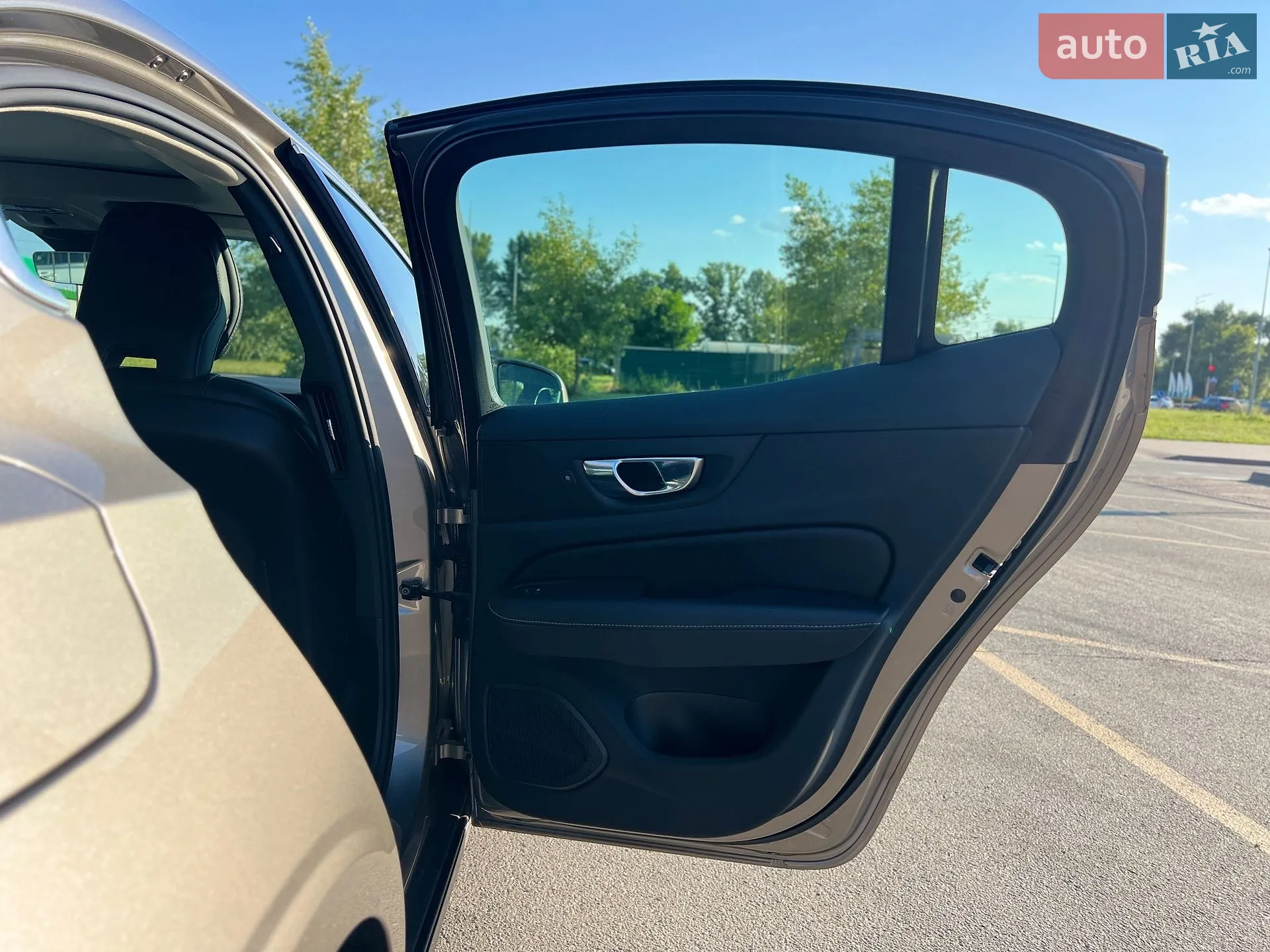 2019 Volvo S60 - мініатюра 28