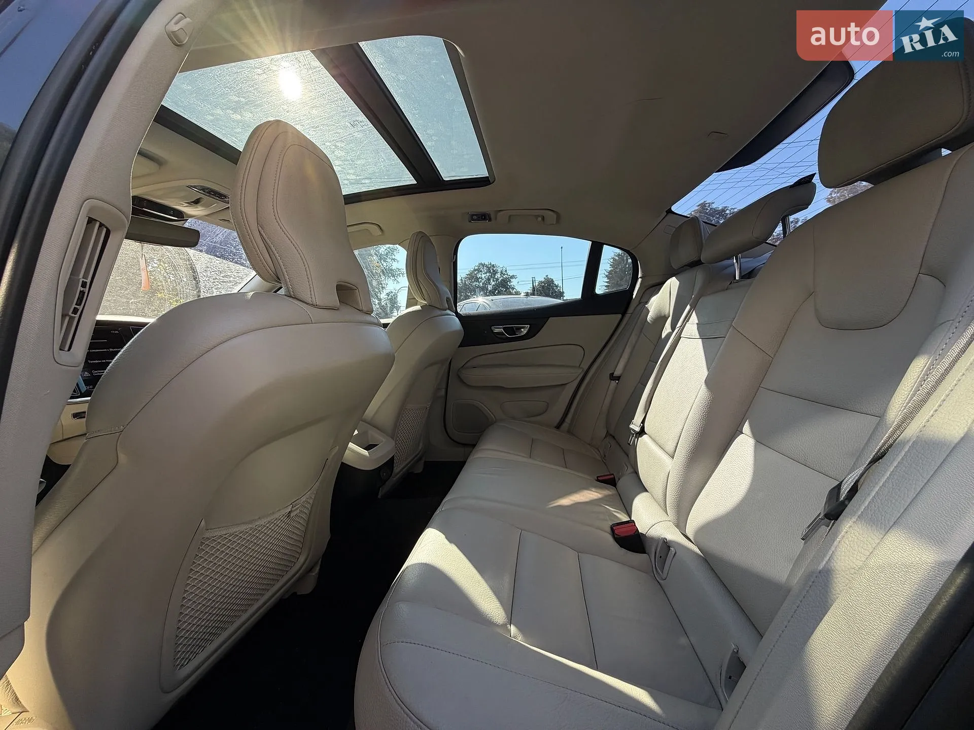2021 Volvo S60 - мініатюра 19