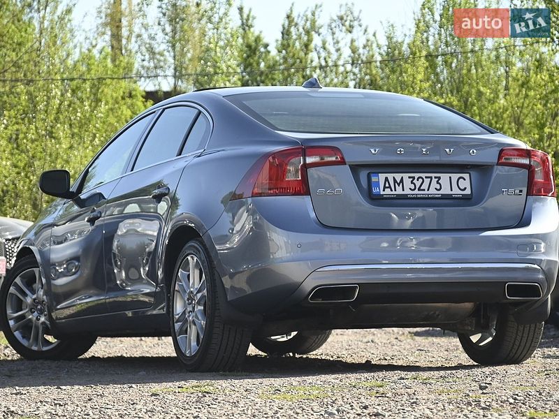 Седан Volvo S60 2017 в Бердичеве