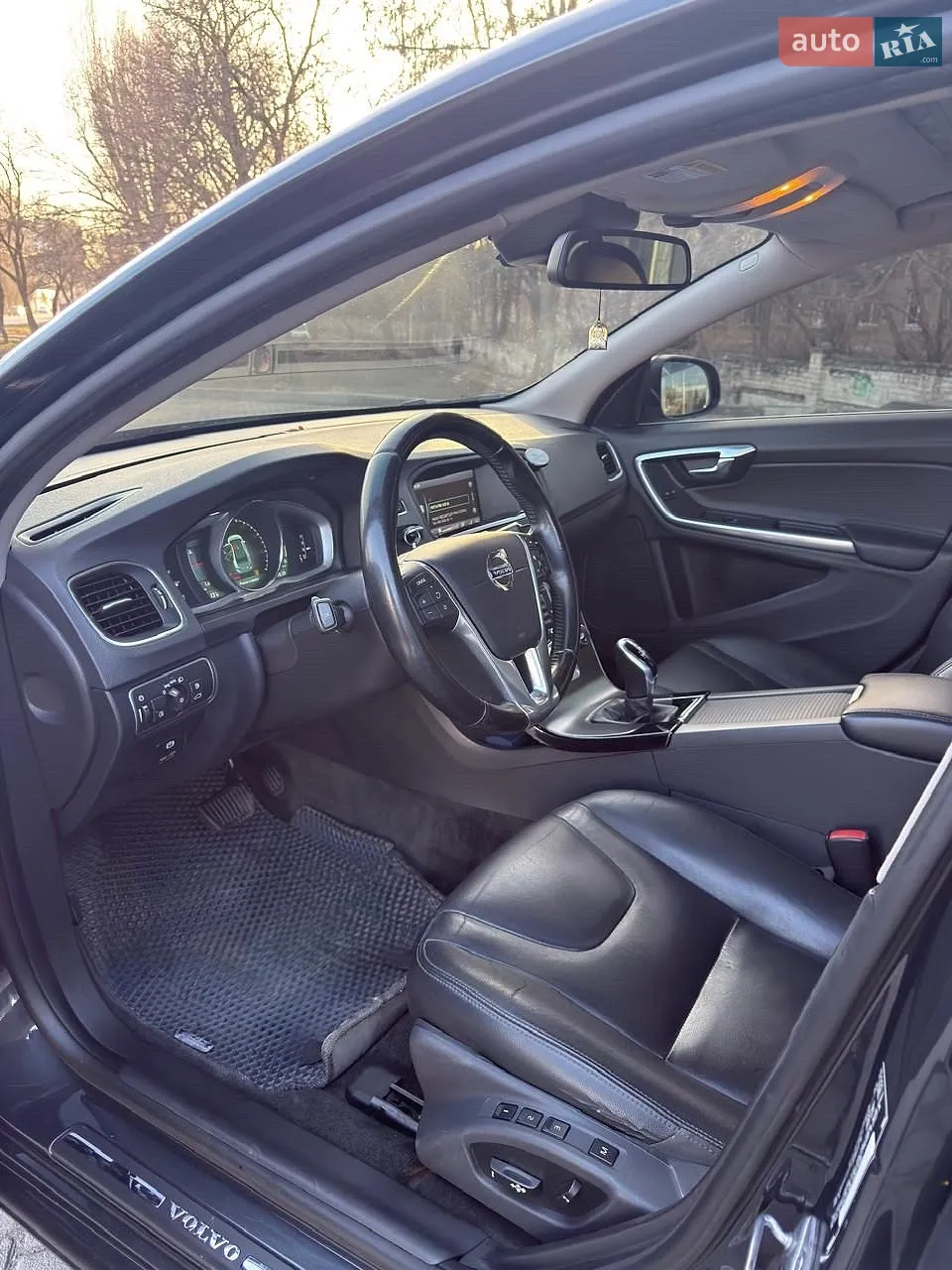 2013 Volvo S60 - мініатюра 8