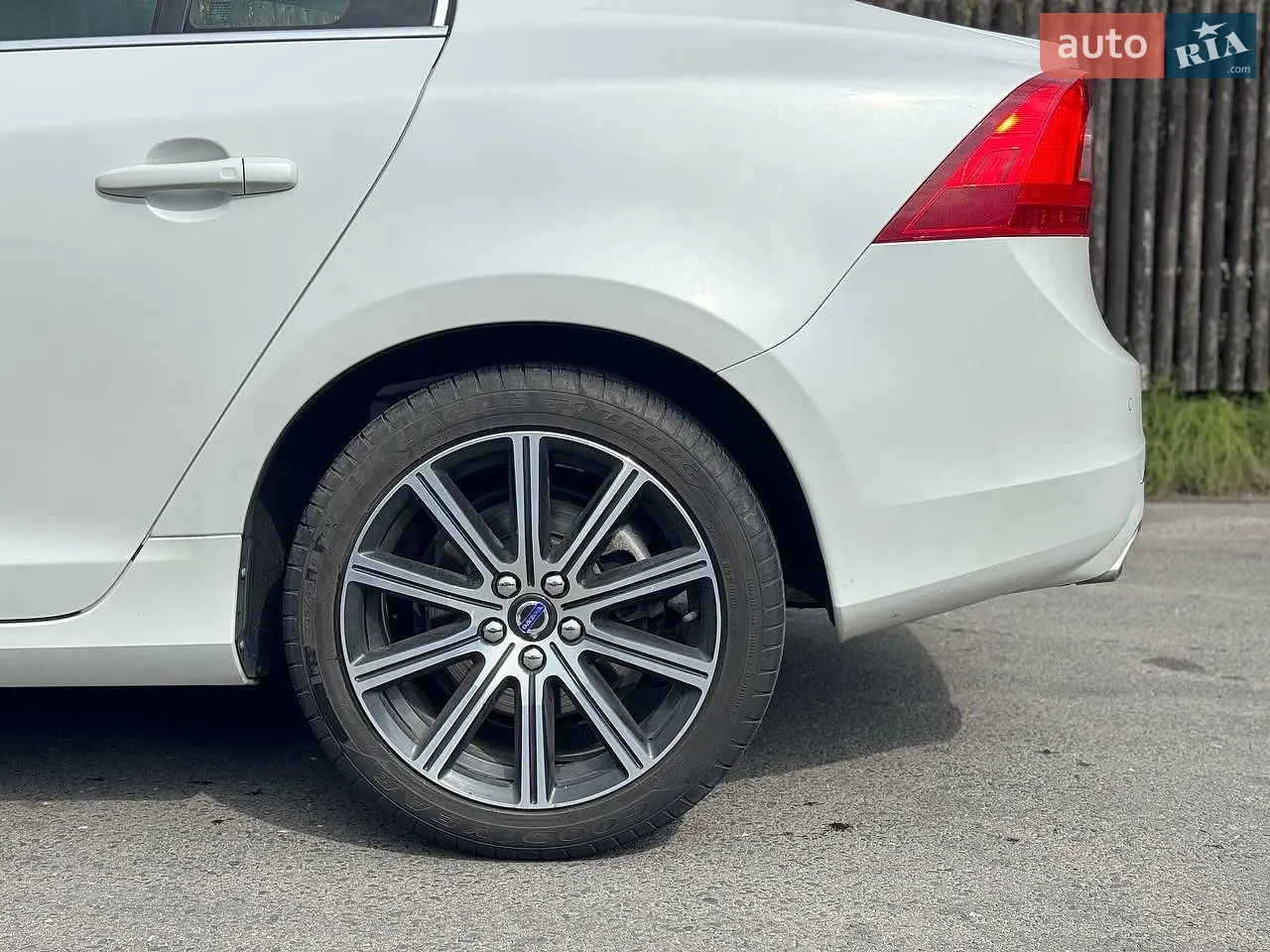 2018 Volvo S60 - мініатюра 7