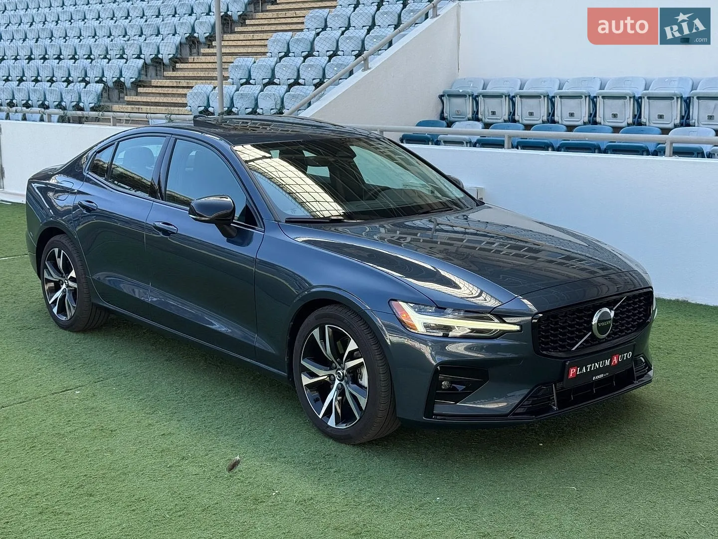 2024 Volvo S60 - мініатюра 7