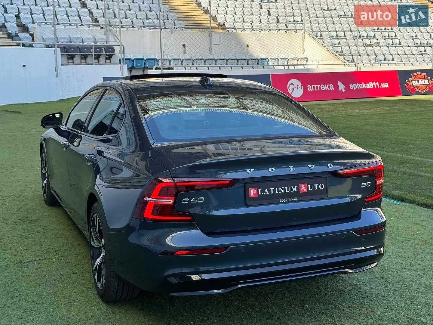 2024 Volvo S60 - мініатюра 12