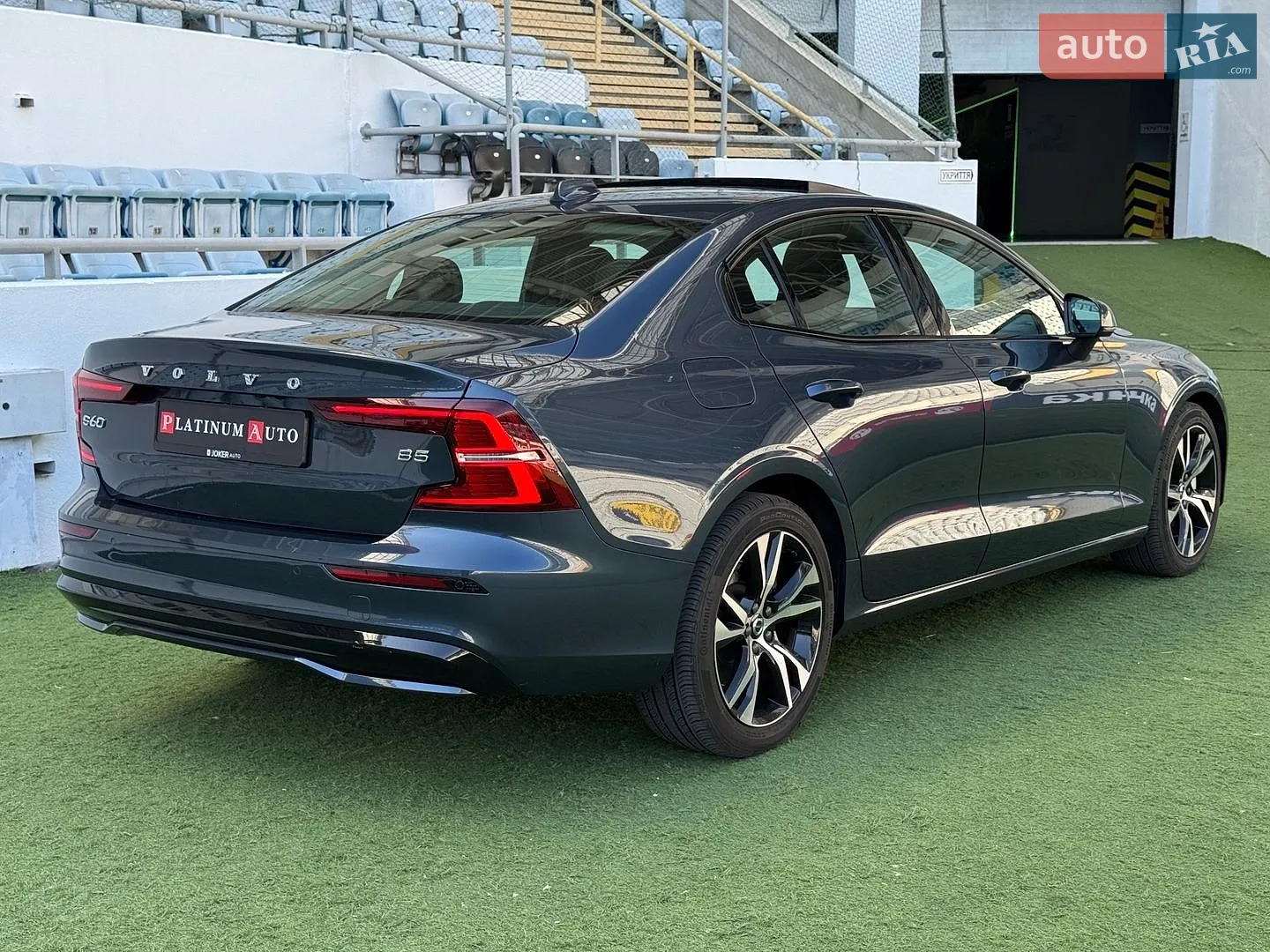 2024 Volvo S60 - мініатюра 16