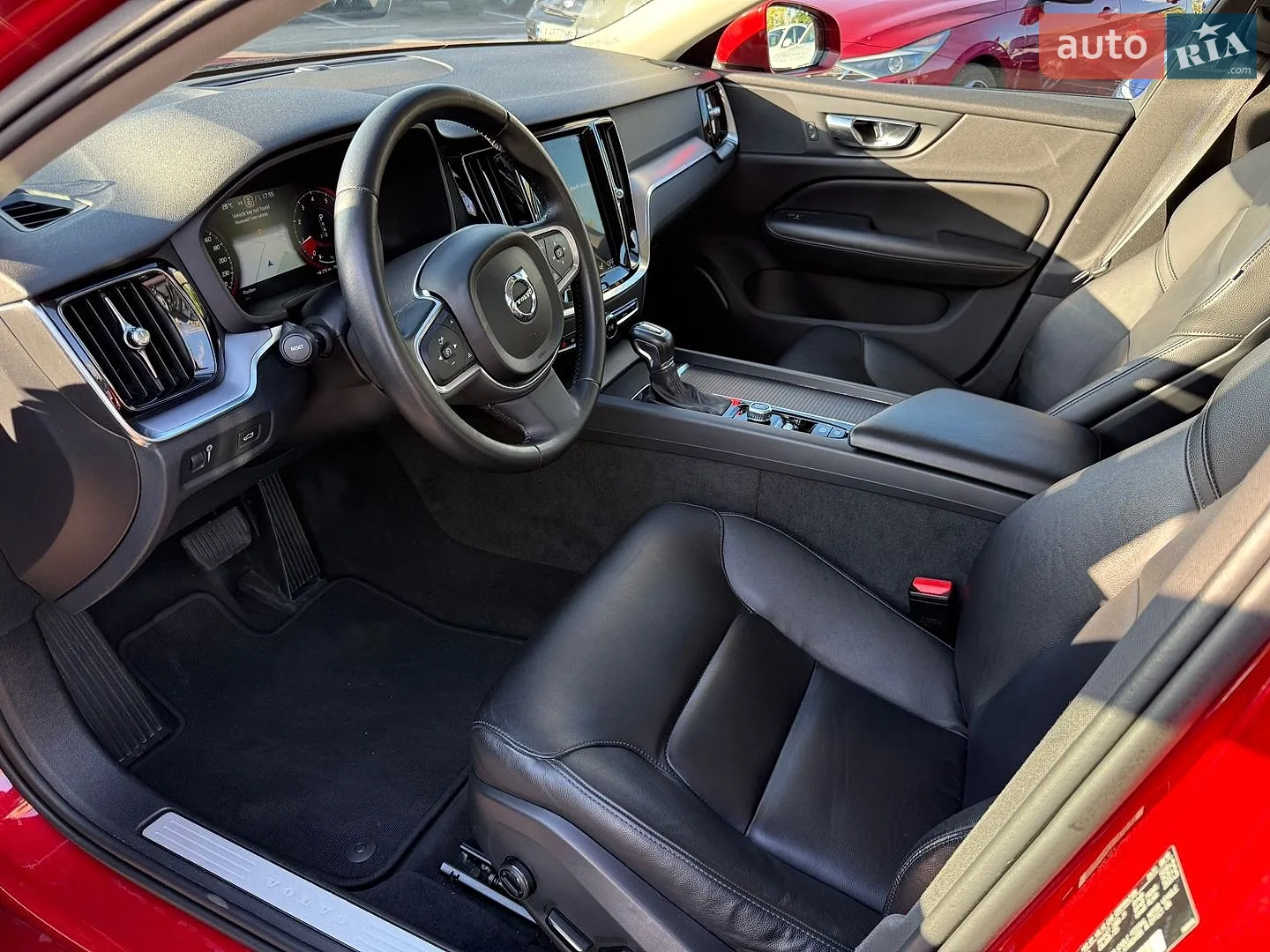 2019 Volvo S60 - мініатюра 23
