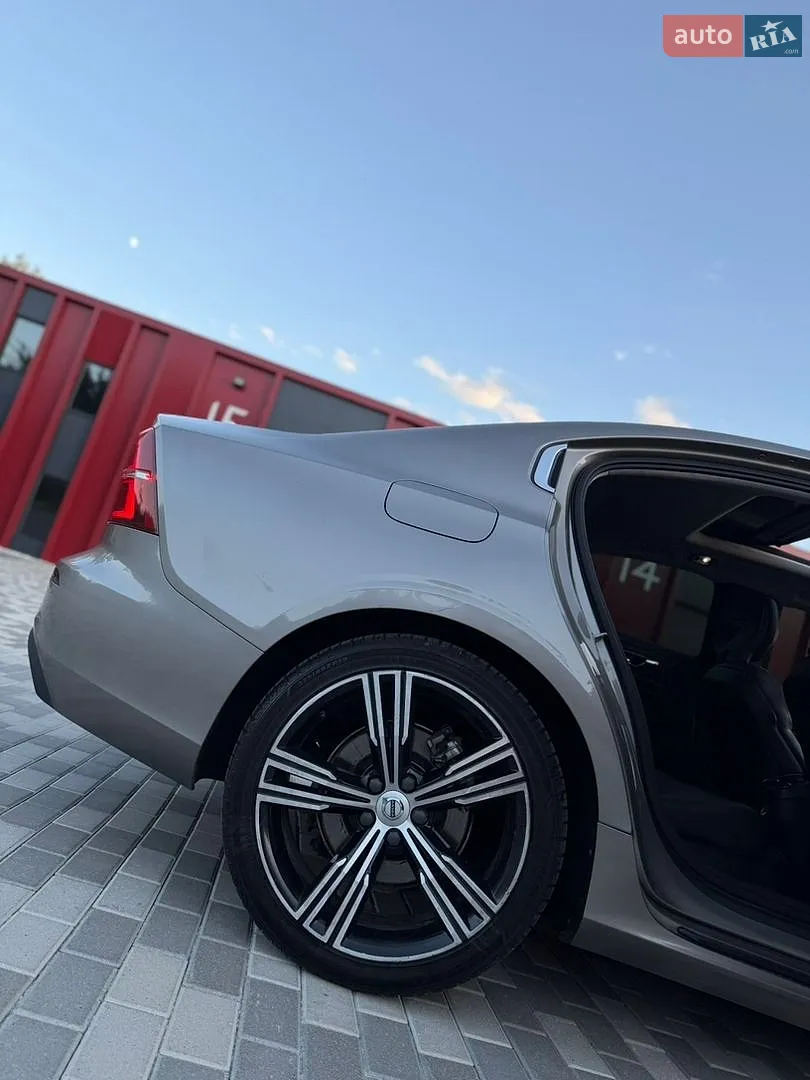 2019 Volvo S60 - мініатюра 15