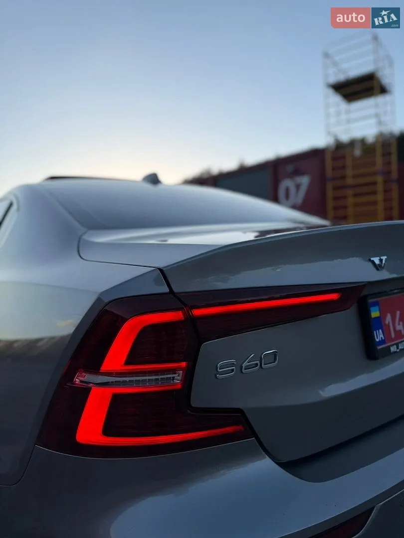 2019 Volvo S60 - мініатюра 35