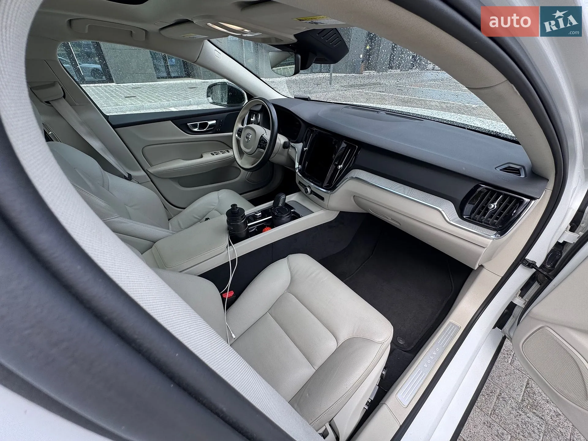 2023 Volvo S60 - мініатюра 26