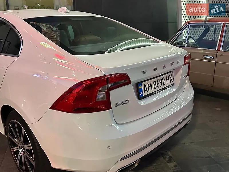 Volvo S60