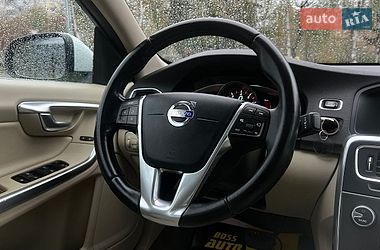 Седан Volvo S60 2014 в Львове