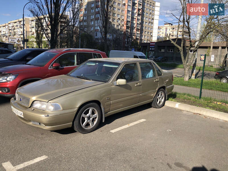 Седан Volvo S70 1999 в Киеве
