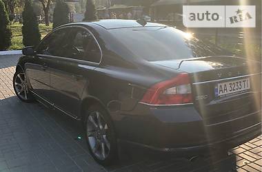 Седан Volvo S80 2012 в Киеве