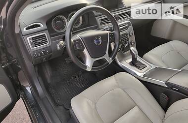 Седан Volvo S80 2013 в 