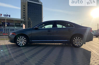 Седан Volvo S80 2012 в Киеве