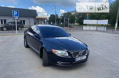 Седан Volvo S80 2010 в Житомирі